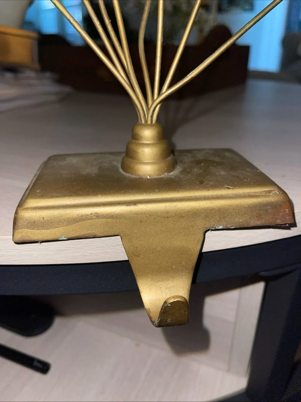 Pottery Barn Metal Photo Holder Shelf Sitter W/ Hook, Y2K, 1990’s, Boho, Casual